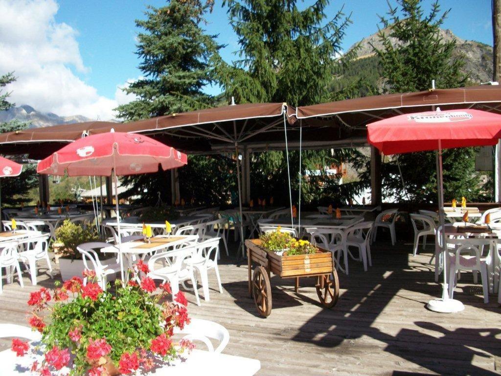 Hotel Franz Allos Exterior photo